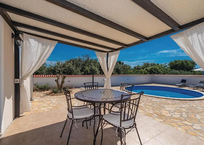 Gorgeous In With Kitchen פאקוסטאן